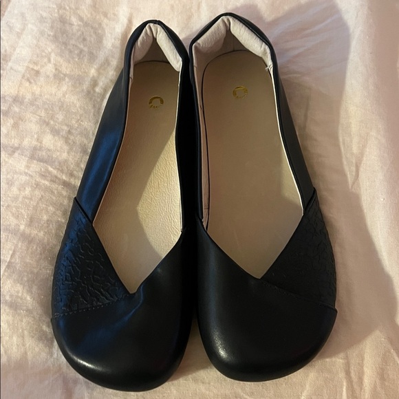 Xero Shoes Shoes - Xero Phoenix Shoes Black Leather Barefoot Ballet Flats Size 10 nwot